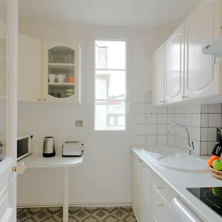 Central & Bastille - 1br - Cityapartmentstay * 파리